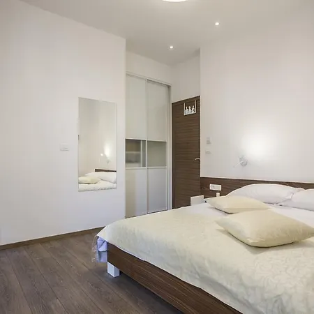 Luxury Marino 4*