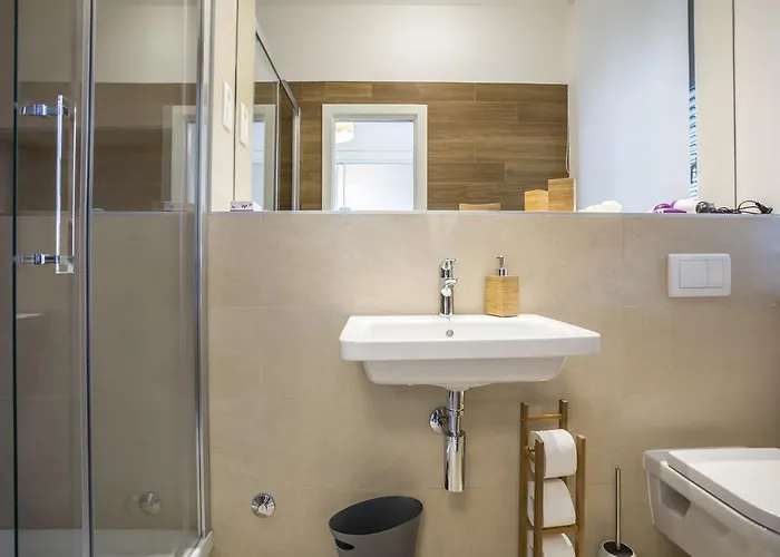 Luxury Marino Pensión