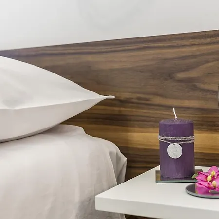 בית הארחה Luxury Marino